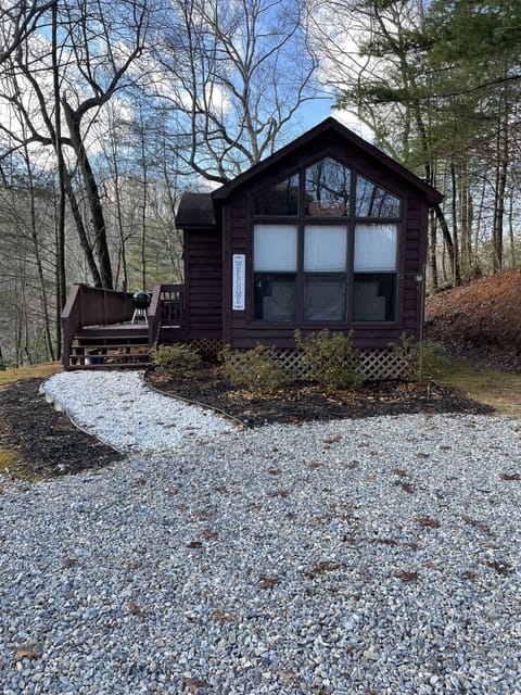 Front of cabin where you park.