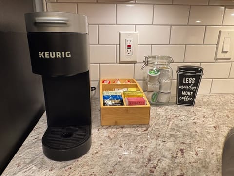 Coffee & tea station