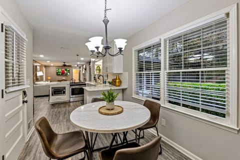 Dinette area off kitchen