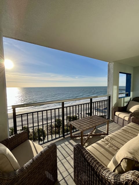 Sip your coffee or cocktail and listen to the waves crash.
