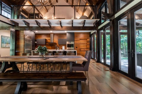 Dining Table | Seats 12