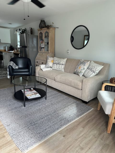 Pull out sofa for additional guest. Linens are provided.