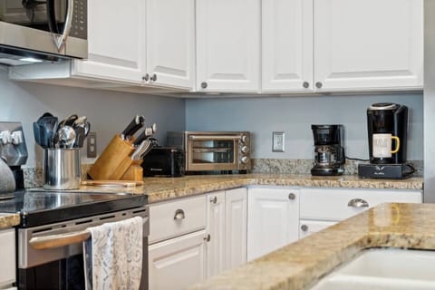 7a975a4a-9a7d-478b-beba-3115e3144561