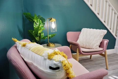 Cozy reading nook next to living room #1!