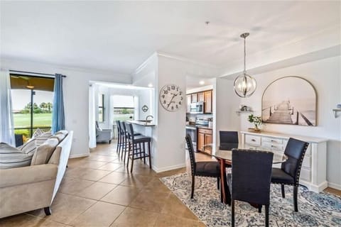 Open Floorplan, 1st Floor Golf Course Views