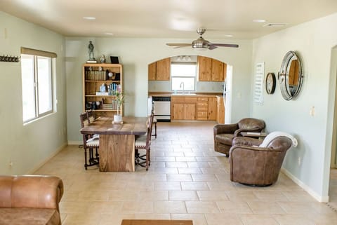 Indian Valley Acorn Retreat (498)