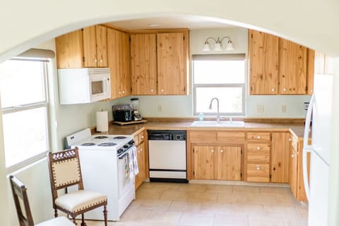 Indian Valley Acorn Retreat (502)