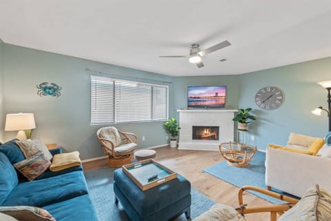 Spacious living room for the whole family to sprawl out . 
Large Roku TV with live OTA with ABC, CBS, NBS, FOX, PBS and many more. Roku also has all the premium channels for you to log into with your own credentials. 