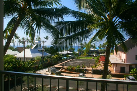 Lanai (Balcony)