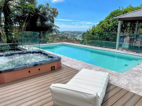 Swimming pool and spa for guest enjoyment (shared with hosts).