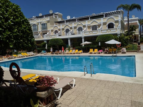 Main Pool.