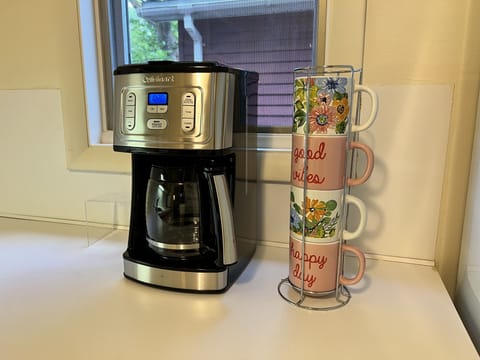 See VRBO# 2954989 - Steps from the front house, you can rent this place too