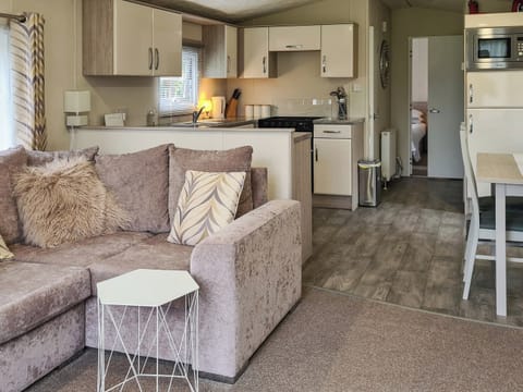 Open plan living space | Castle Campbell View, Dollar