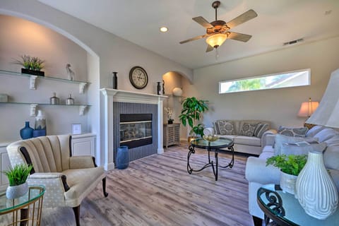 Modesto Vacation Rental | 5BR | 3BA | 3,600 Sq Ft | 1 Minor Step to Enter