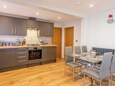 Kitchen/diner | The Linden Suite - Spring Willows Boutique Holiday Park, Staxton, Near Scarborough