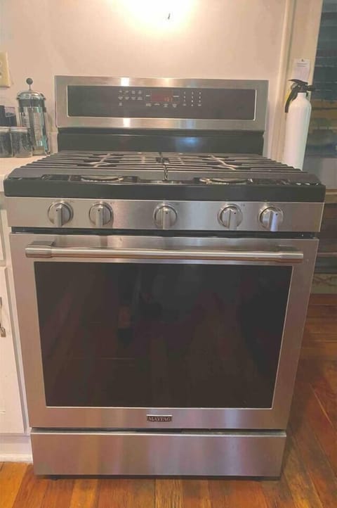 Five burner Stainless Steel Gas Stove