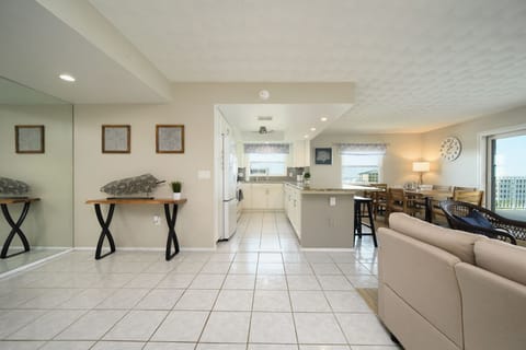 From Living room to Kitchen