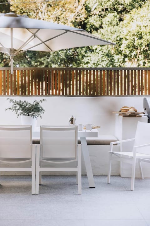 Lewie's private dining space