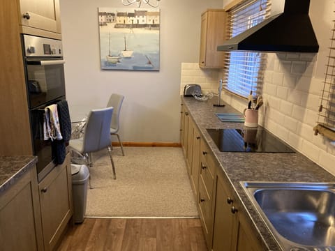 Kitchen towards the dining area