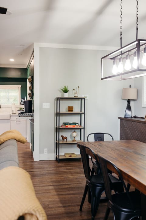 Dining area additional view