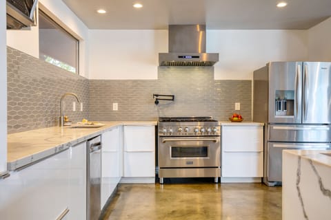 State of the art appliances. (Quinta Green)