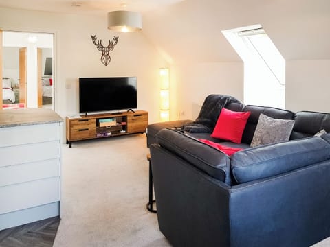Open plan living space | Palace View - Liquorstane House, Falkland
