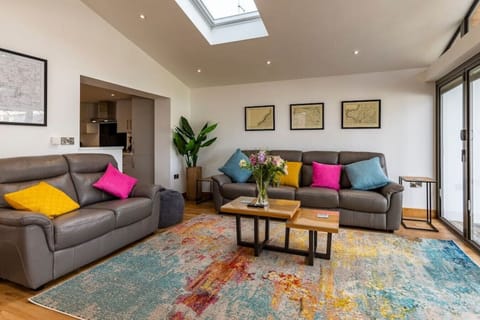 Comfy spacious living room