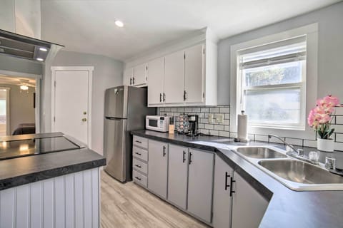 Kitchen | Coffee Maker | Crockpot | Dishwasher | Spices