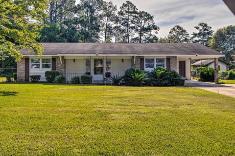 Waycross Vacation Rental | 3BR | 2BA | 1 Step Up to Enter