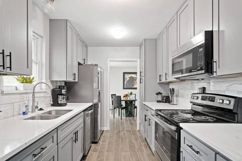 210a38f9 1272 40bb 8fd1 98e3f89aab1d