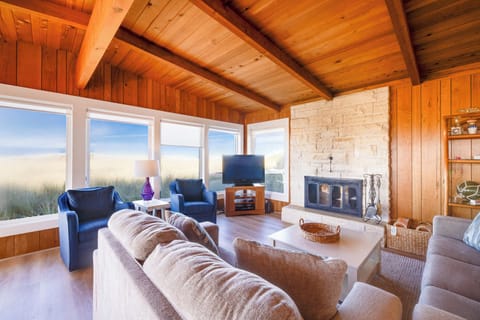Living Room with a Flat-Screen TV