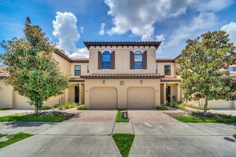 8165RosevilleBlvd_01