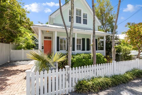 Welcome to your island retreat!