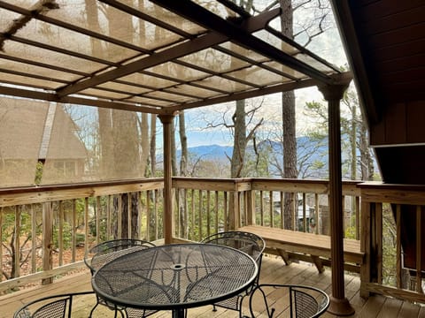 WINTER BONUS ROOM DECK VIEW