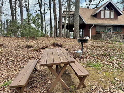 SPRING GRILLING AREA