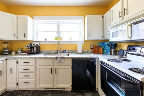 We have a nice big kitchen,