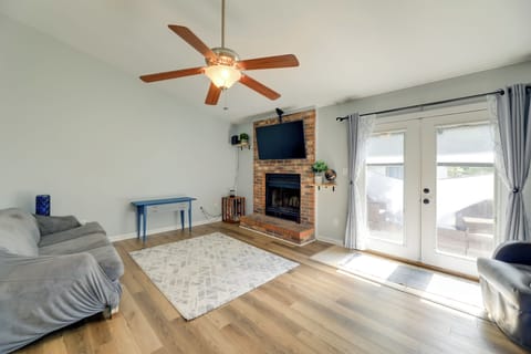 Jacksonville Vacation Rental | 2BR | 2BA | 1,000 Sq Ft | Step-Free Access