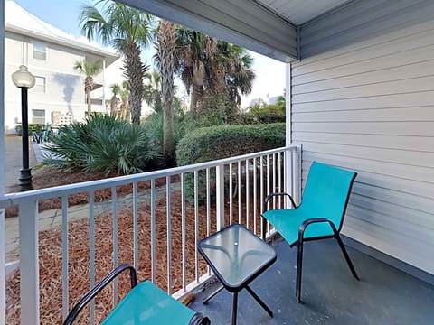Welcome to Beachside Villas #413