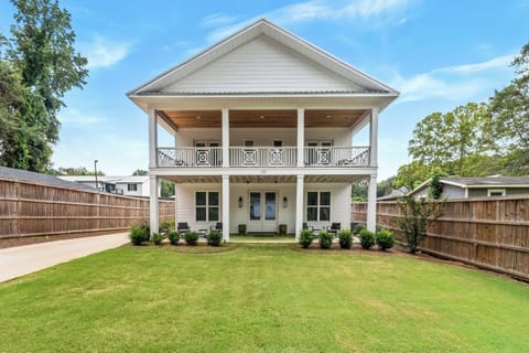 Grand front of house