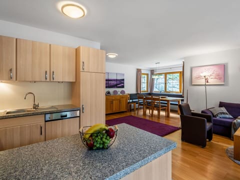 Furniture, Cabinetry, Kitchen Sink, Property, Sink, Countertop, Picture Frame, Building, Couch, Lighting