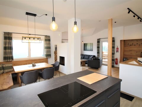 Property, Furniture, Cabinetry, Table, Window, Couch, Wood, Interior Design, Drawer, Houseplant