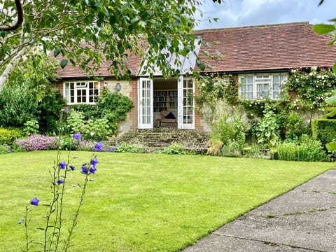 Welcome to Library Cottage, a holiday home near Storrington, West Sussex