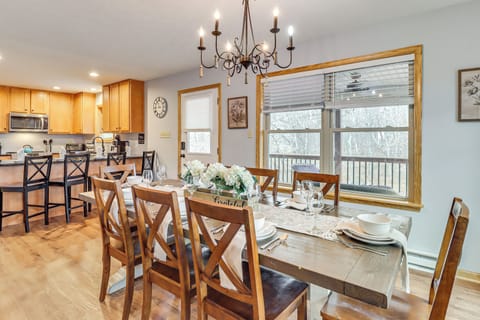 Dining Area | Dishware/Flatware | High Chair | 2nd Floor
