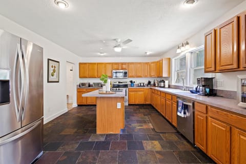Prepare your favorite meals in the spacious, fully equipped kitchen.