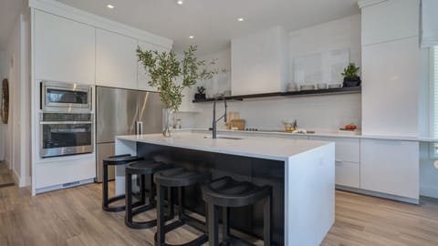 Gorgeous kitchen island