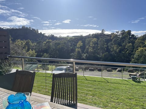 Relax on your own deck overlooking Ringarooma river & the Blue Derby MTB trails