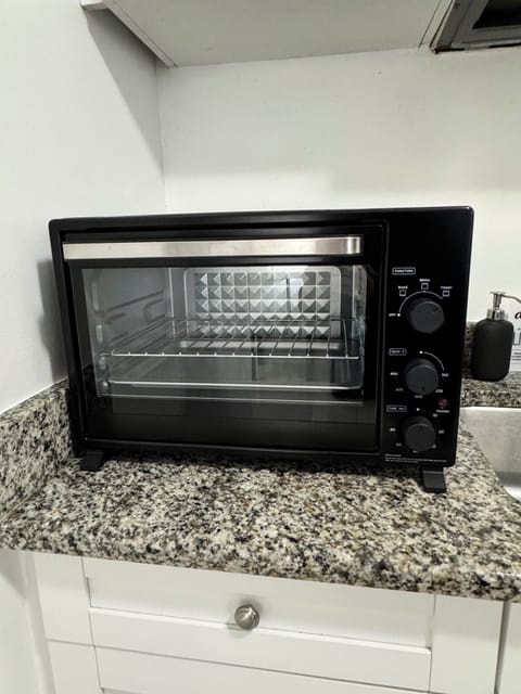 Bake, broil, and toast functions