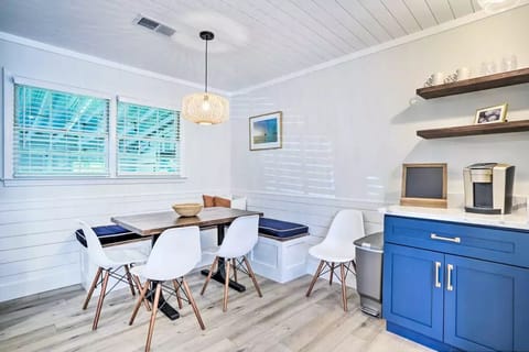 Breakfast nook comfortably fits 8 and complementary coffee bar!