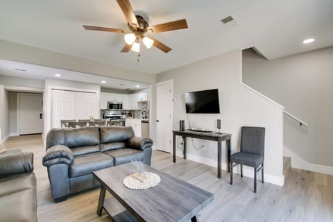 Living Room | Free WiFi | Central Heating & A/C | Full Sleeper Sofa