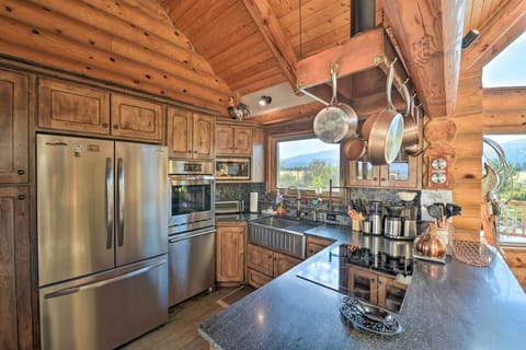 Kitchen | Cooking Basics | Spices | Blender | Crockpot | Coffee Maker